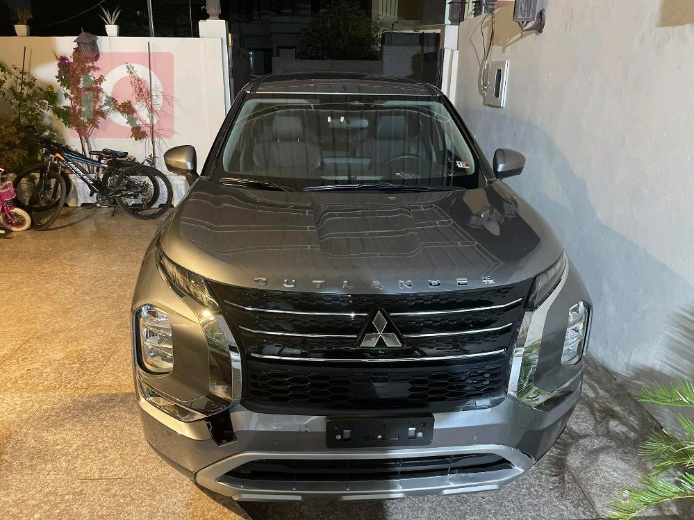 ميتسوبيشي اوتلاندر